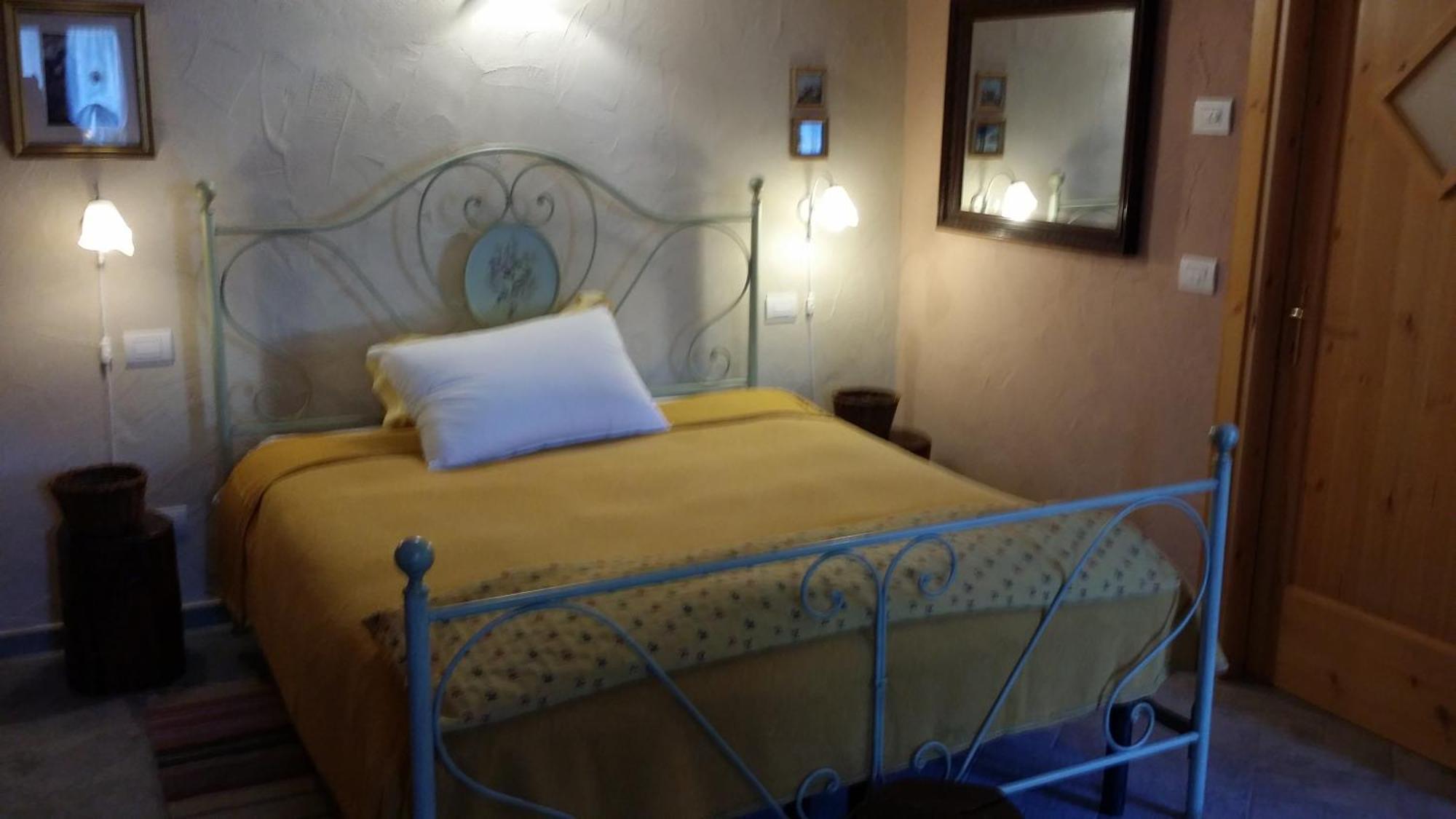 Maison Du-Noyer Chambres Et Tables D'Hotes Аоста Екстер'єр фото